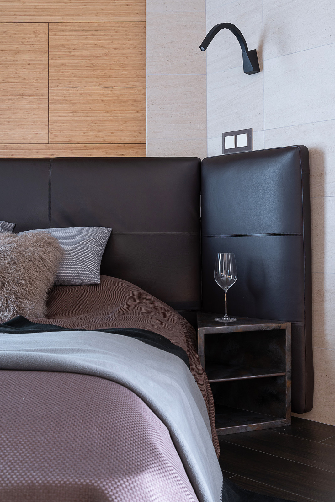 Набережная (МОСТ)