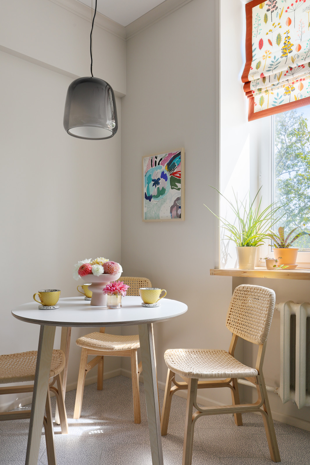 Квартира с мятными стенами