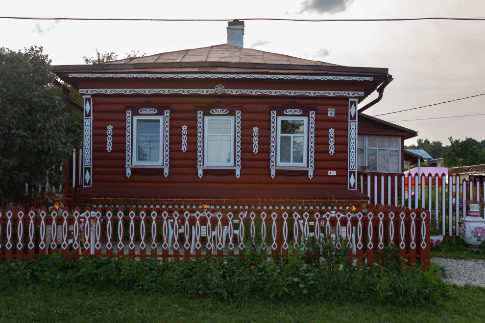 В гостях: Русская изба 1908 года в Тарусе