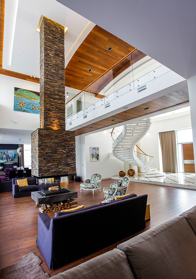 Обложка проекта: Light House