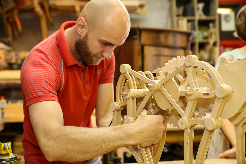 Портрет: Волшебство в «Мастерской братьев Яшиных»