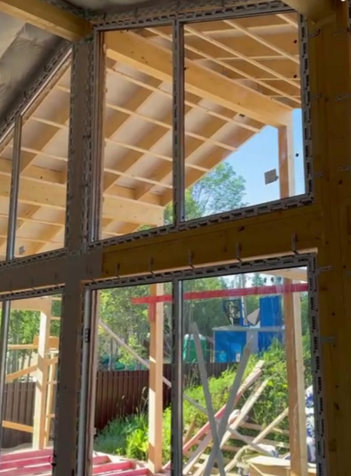 Обложка проекта: Barnhous Pervomyiskoe