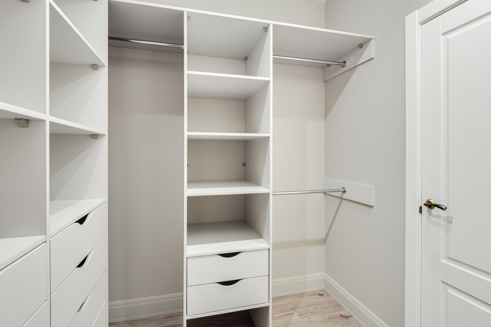 Международная 15А