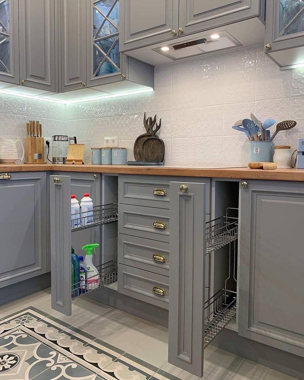 Кухня в стиле современная классика