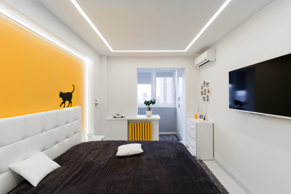 Houzz тур: Московская квартира с умным светом и яркими акцентами