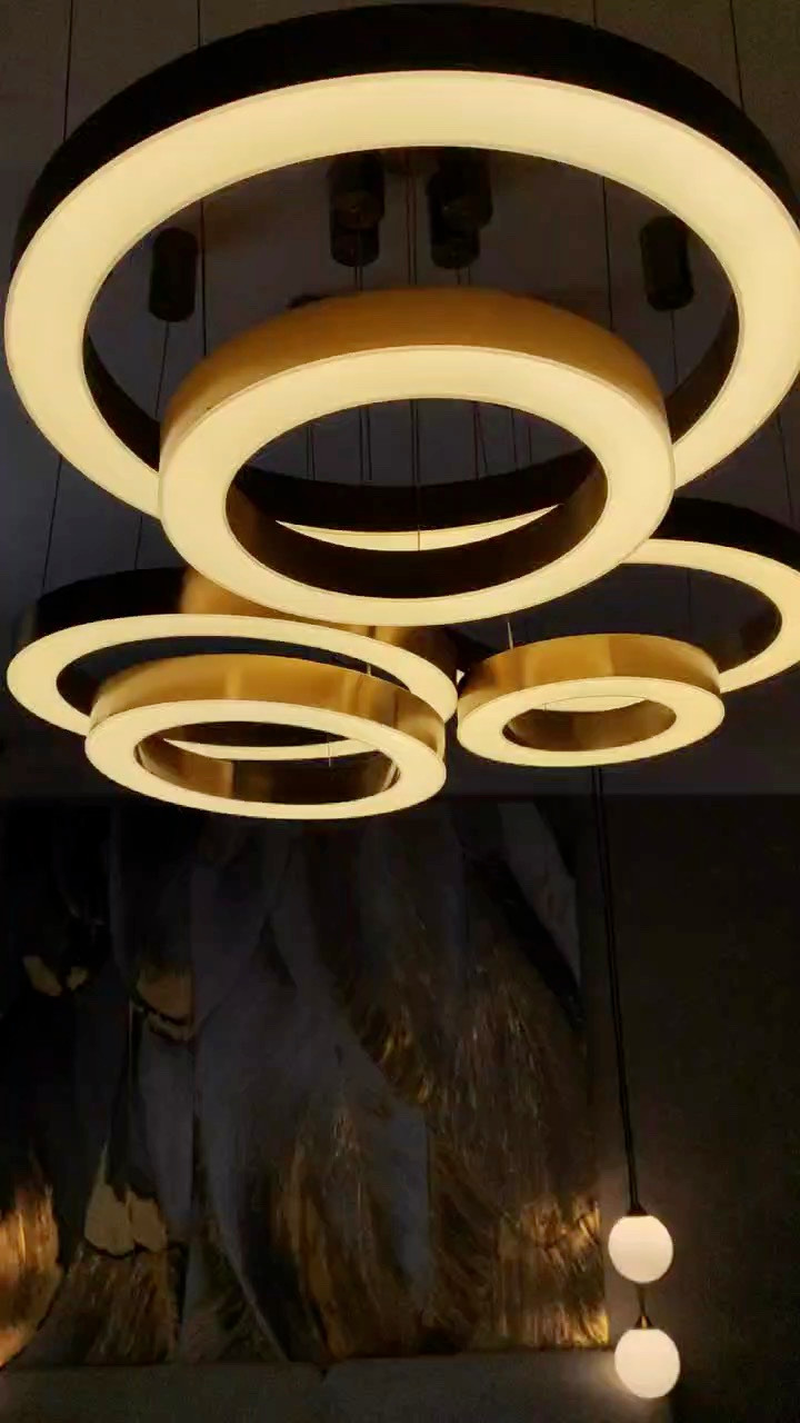 6704484292553173741.mp4