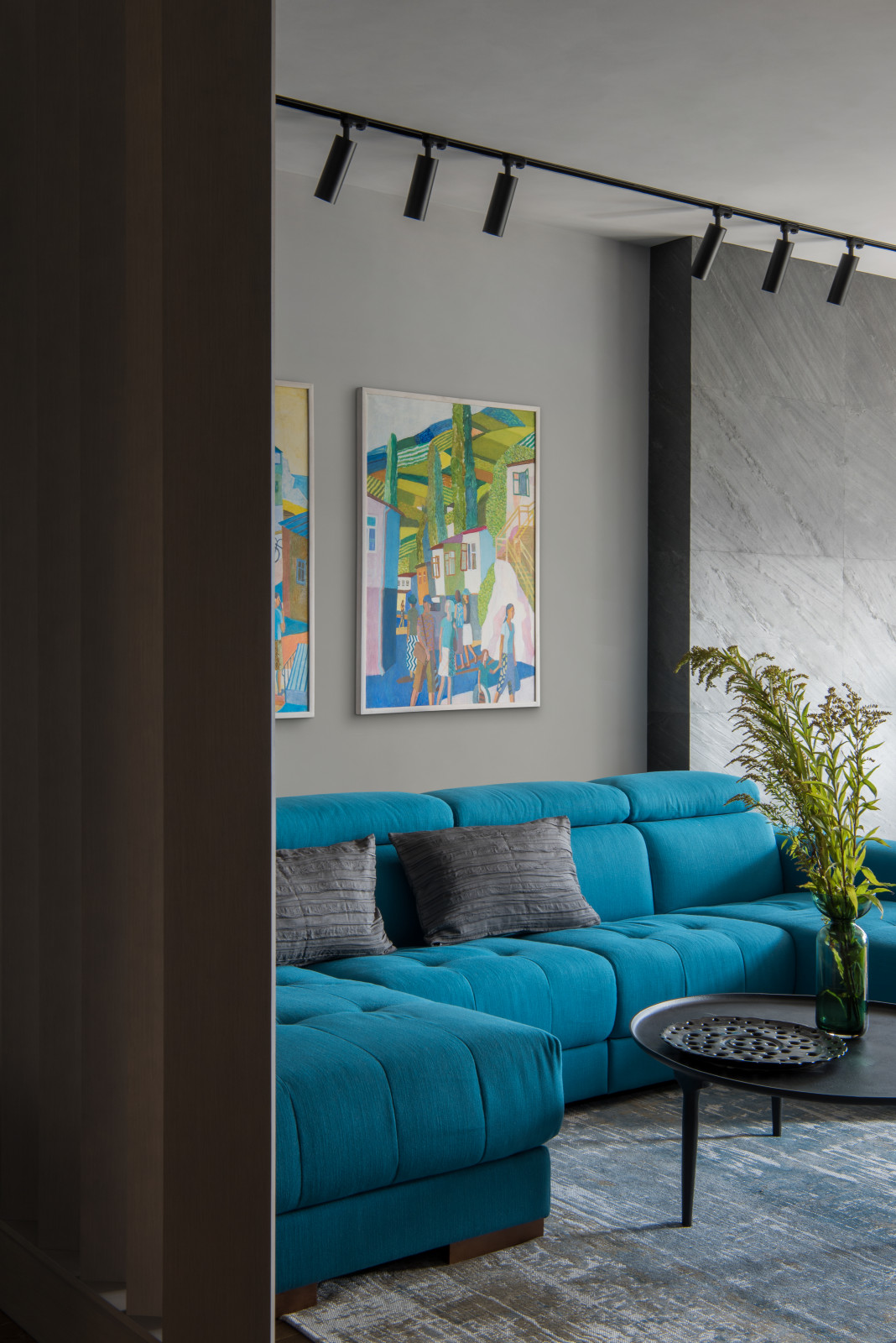 Над городом