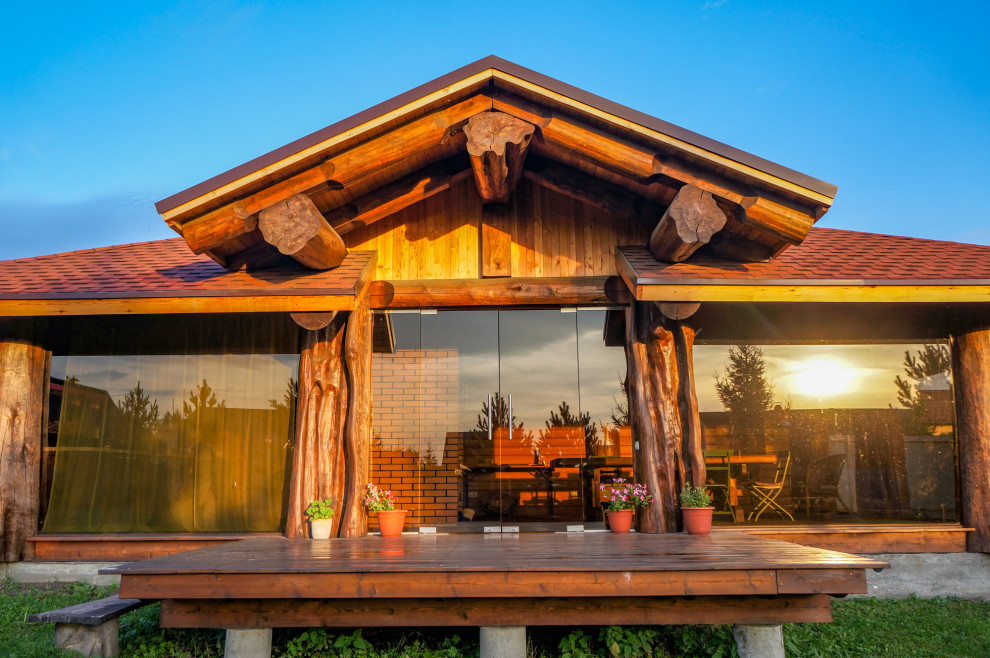 Беседка post&beam с безрамным остеклением