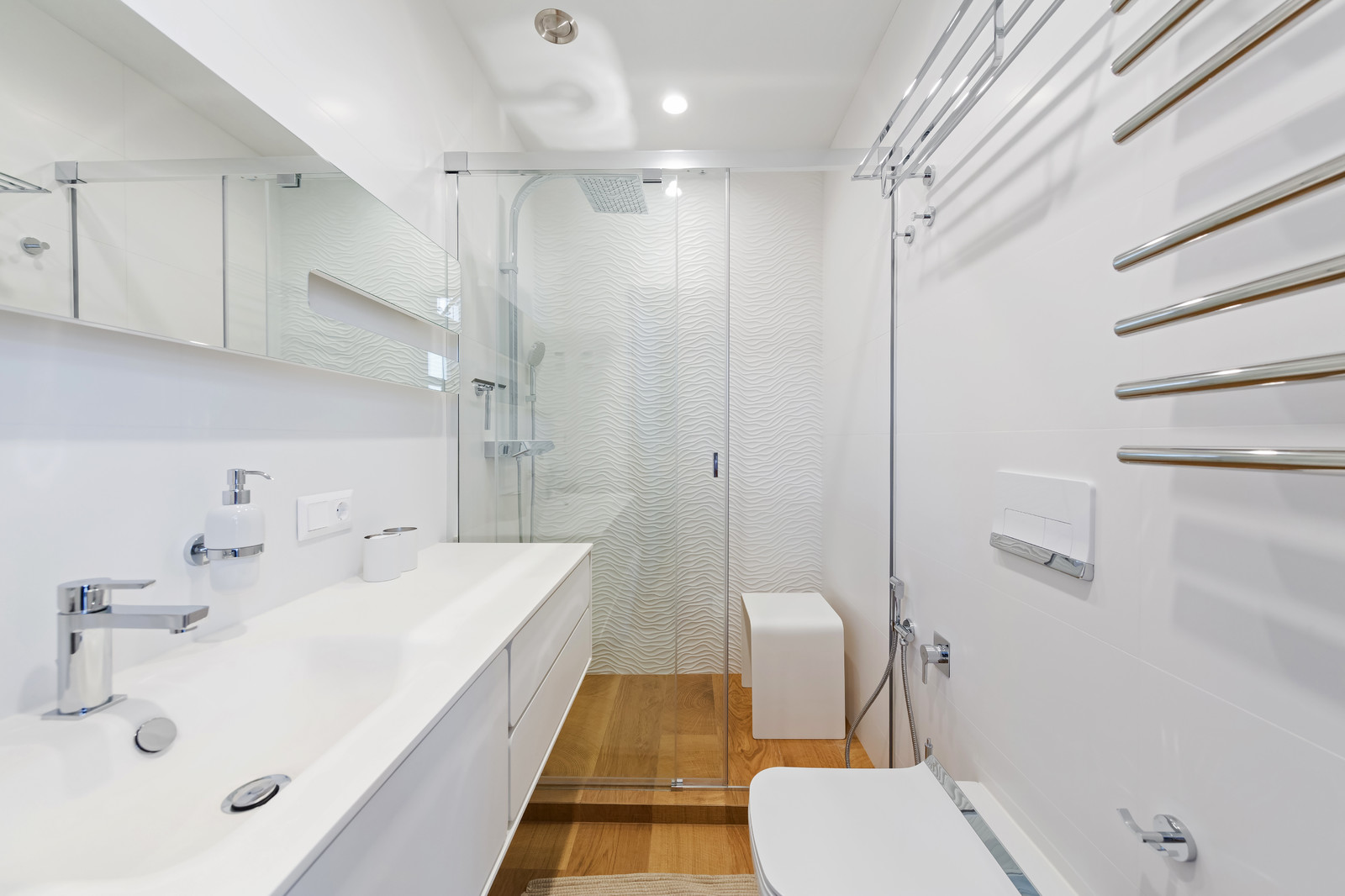 Дом на озере для большой семьи