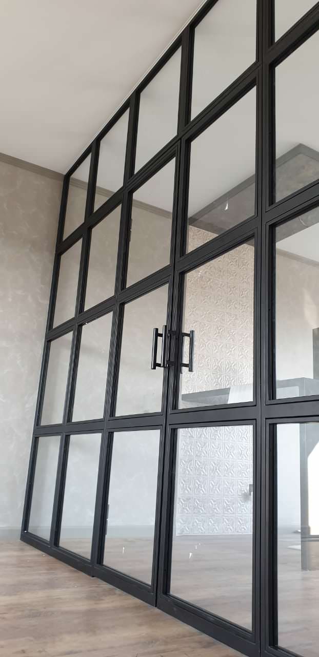 Обложка проекта: Распашная и раздвижная Loft перегородка