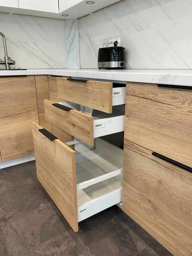 Кухня в современном стиле