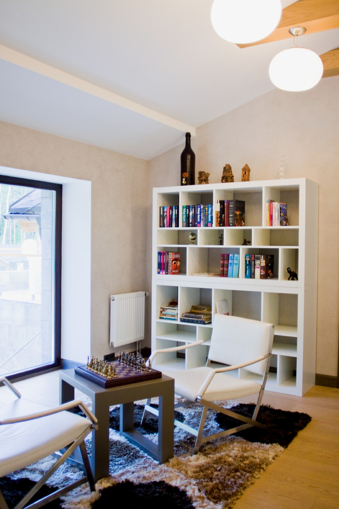 дом в пос.Западная Лица