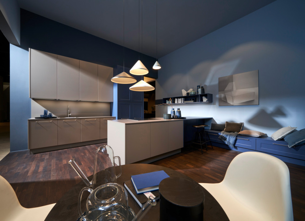 Обложка проекта: Frame Lack Lava Blaubeere