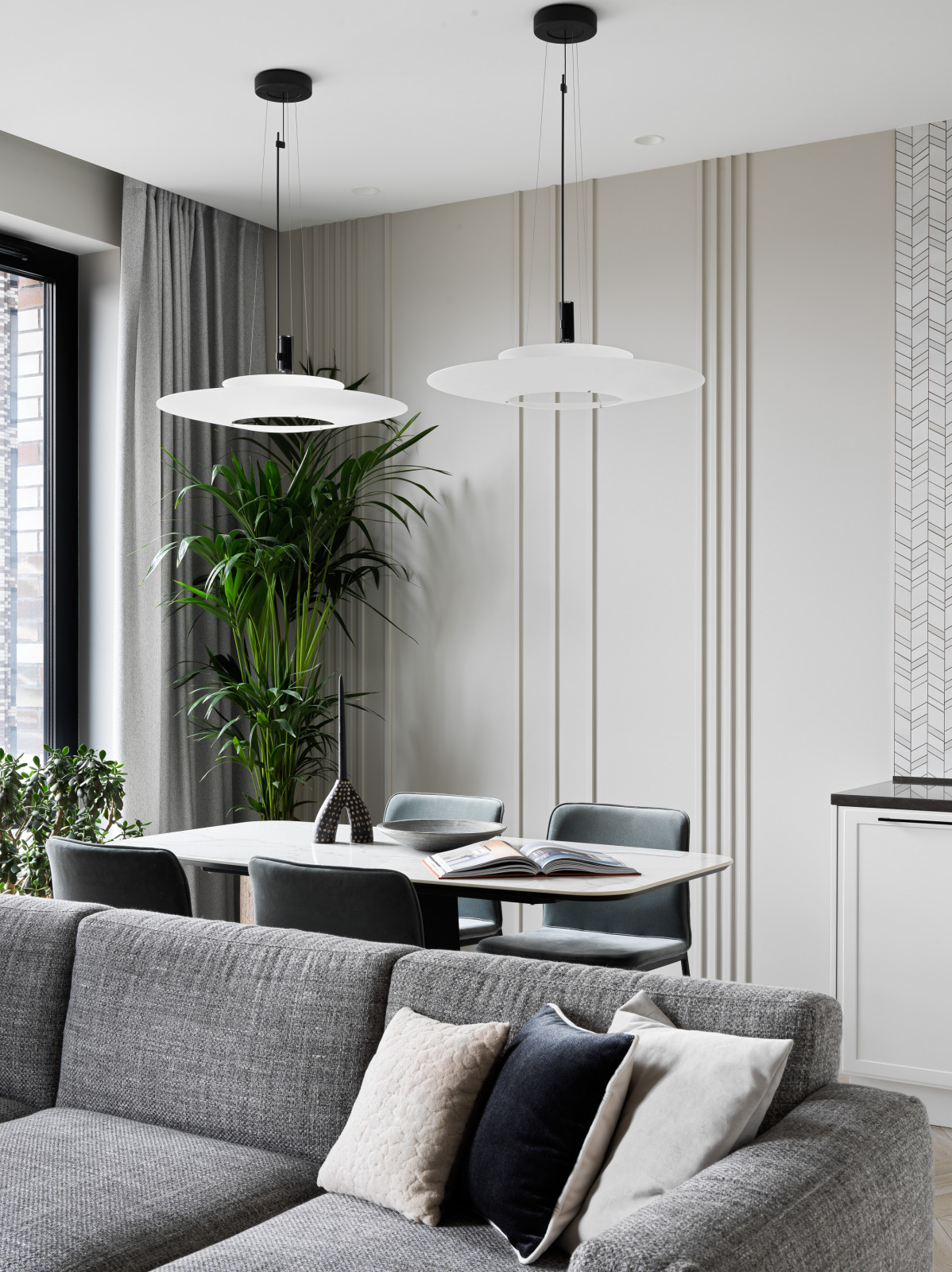 Лаконичная квартира в ЖК "Пресня Сити"