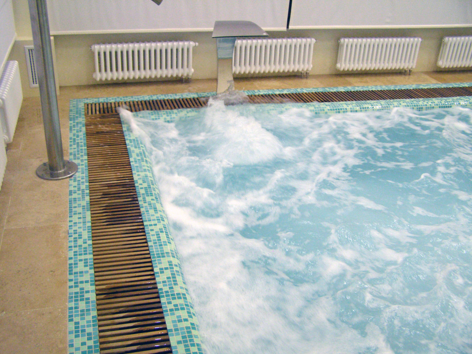 Бассейн в Комарово