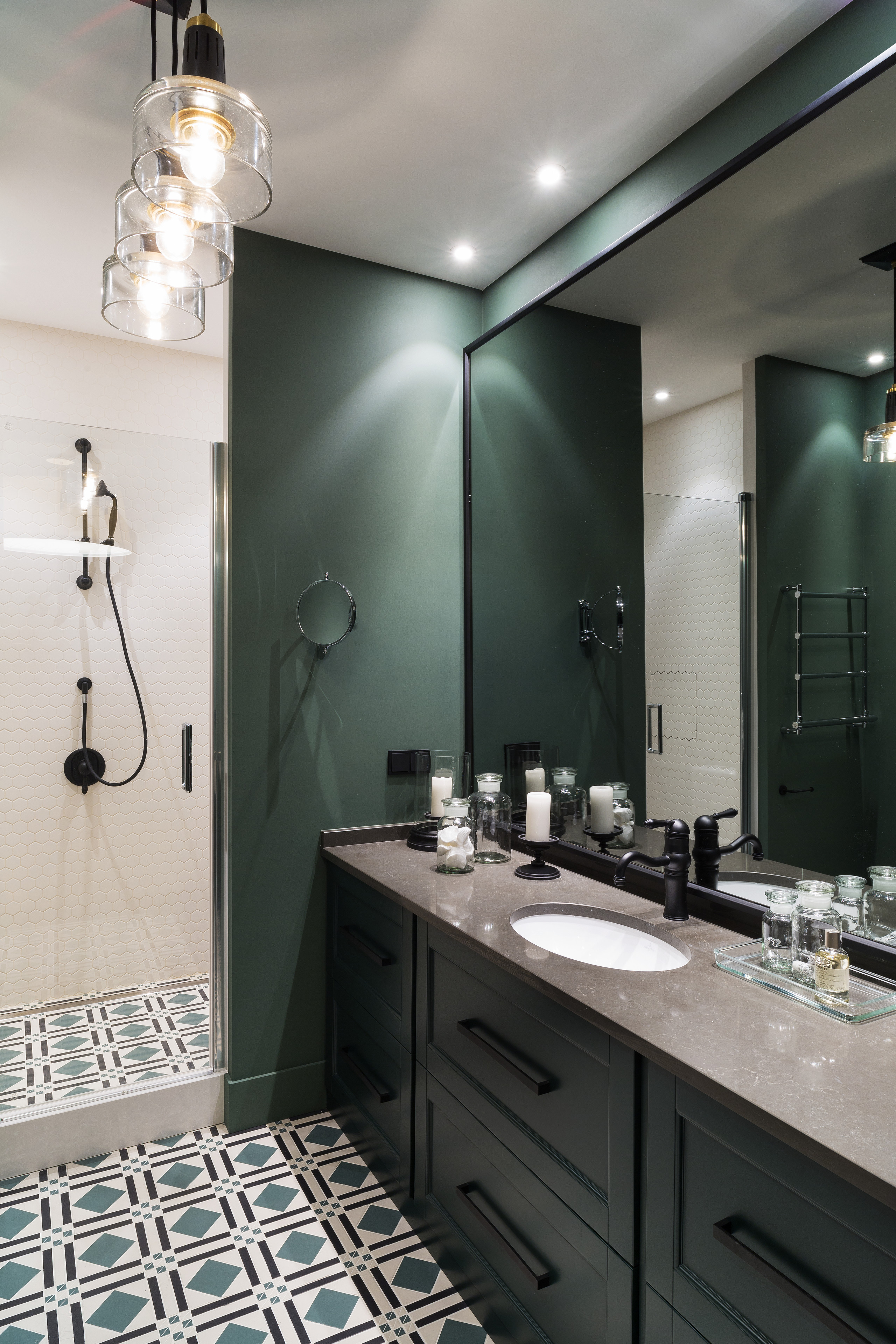 Houzz тур: Апартаменты, наполненные современным искусством