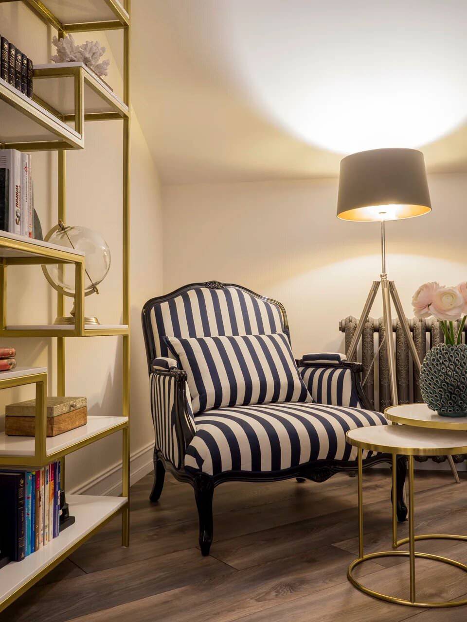 Холл 2-го этажа