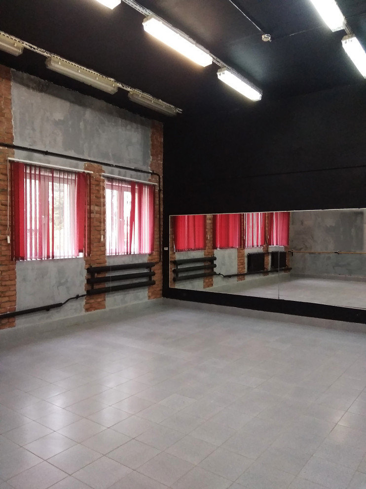 Реконструкция интерьера танцевального зала в школе
