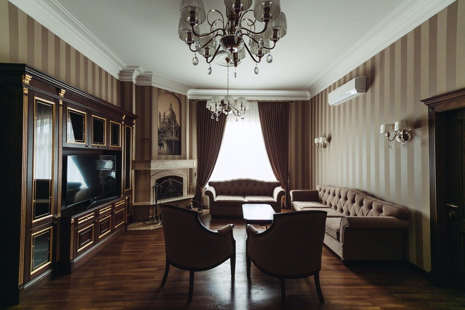 окна в доме