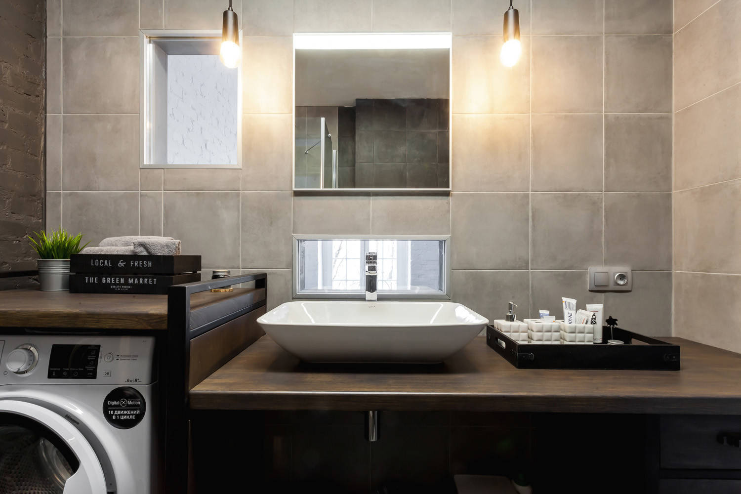 В гостях: Лофт в Твери с кроватью под ванной