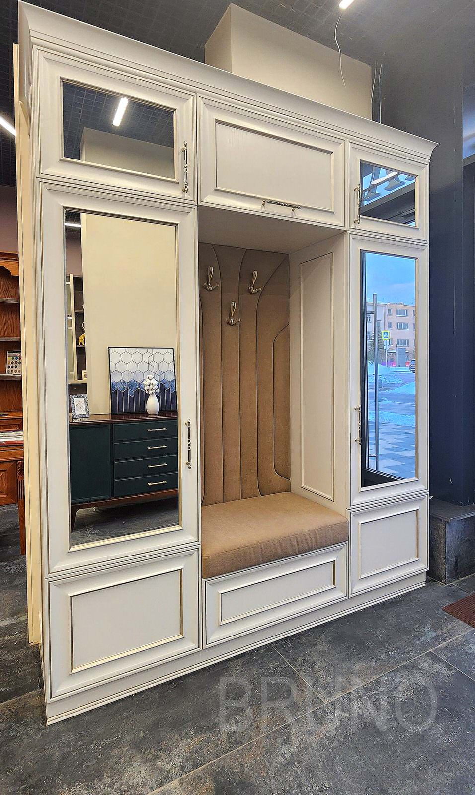 Обложка проекта: Салон мебели на "Стахановской"