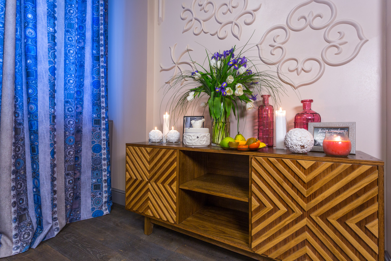 Мебель на заказ для ТВ проектов