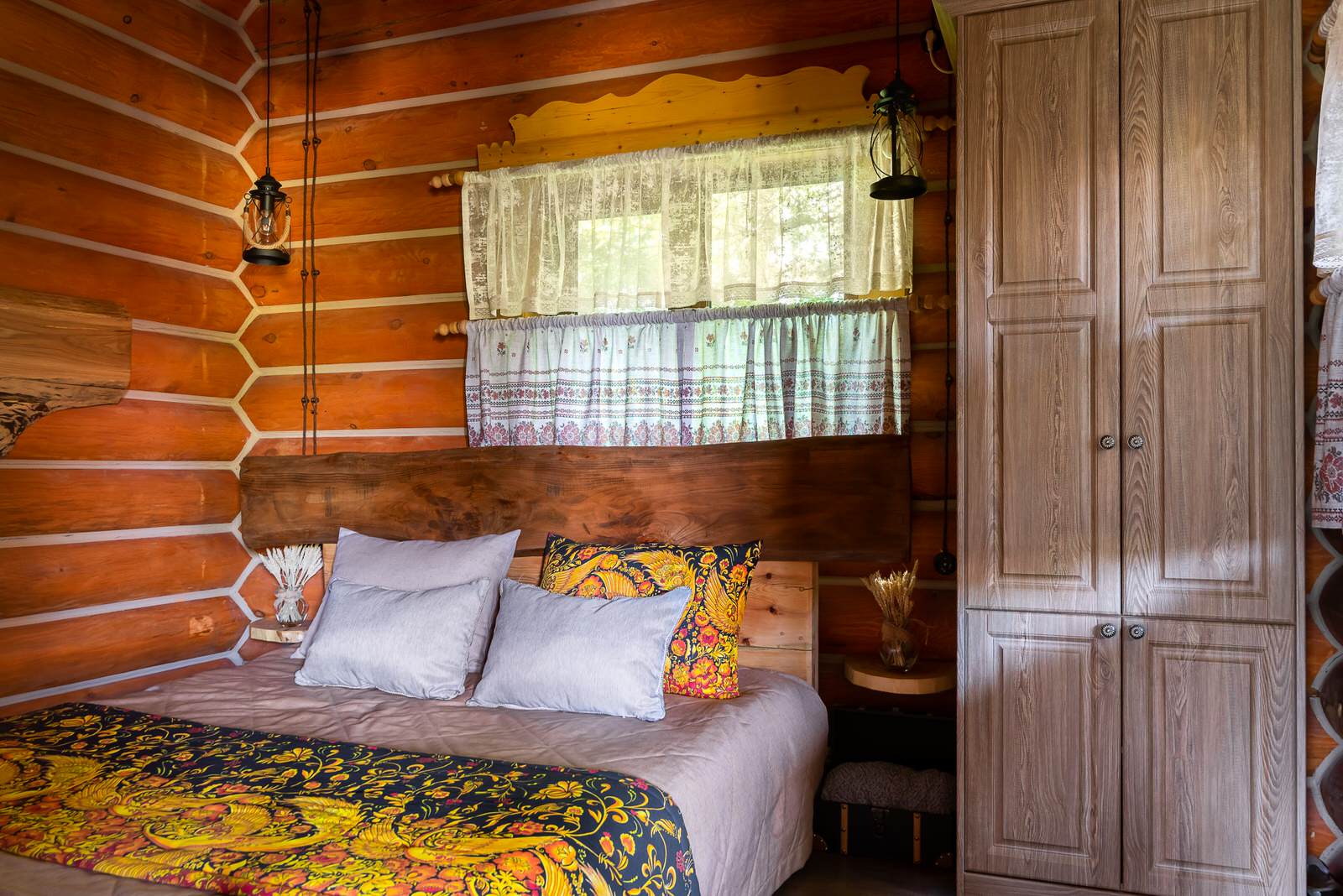 Дом из сруба. Русский исторический дизайн.