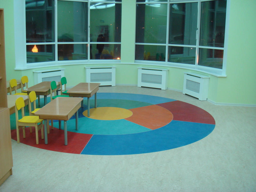 Портрет: Как делают мармолеум на фабрике в Нидерландах