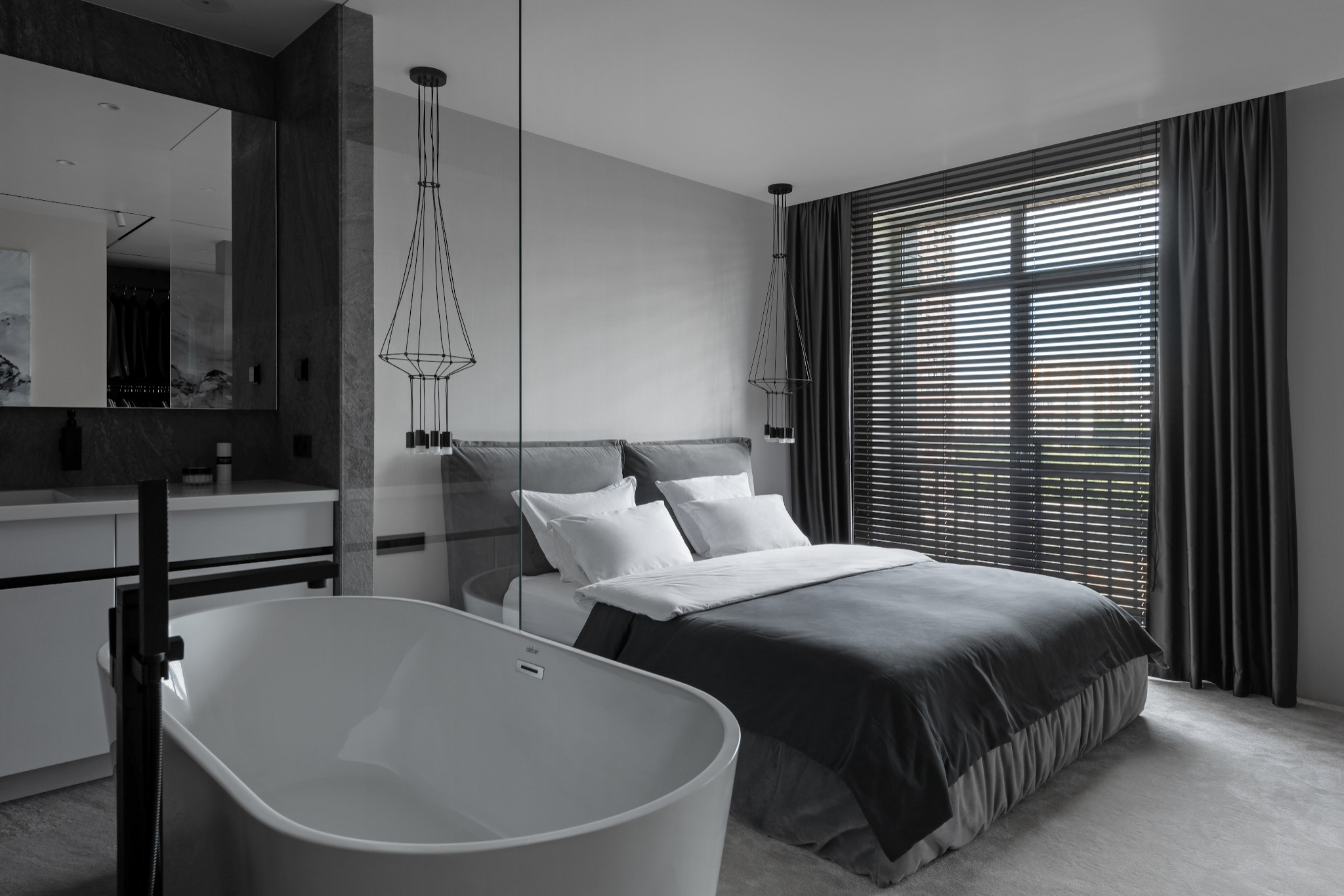 Проект недели: Спальня с ванной в центре комнаты