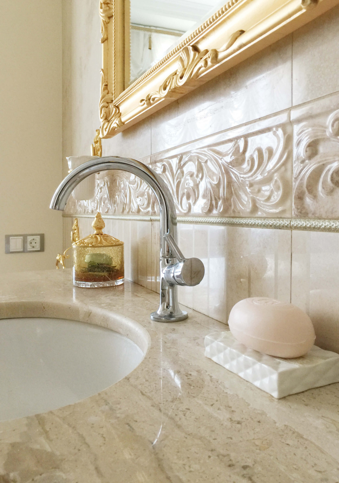 Дизайн интерьера дома в классическом стиле. Реализованный проект.