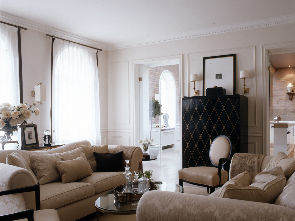 Duplex near Kazan Cathedral