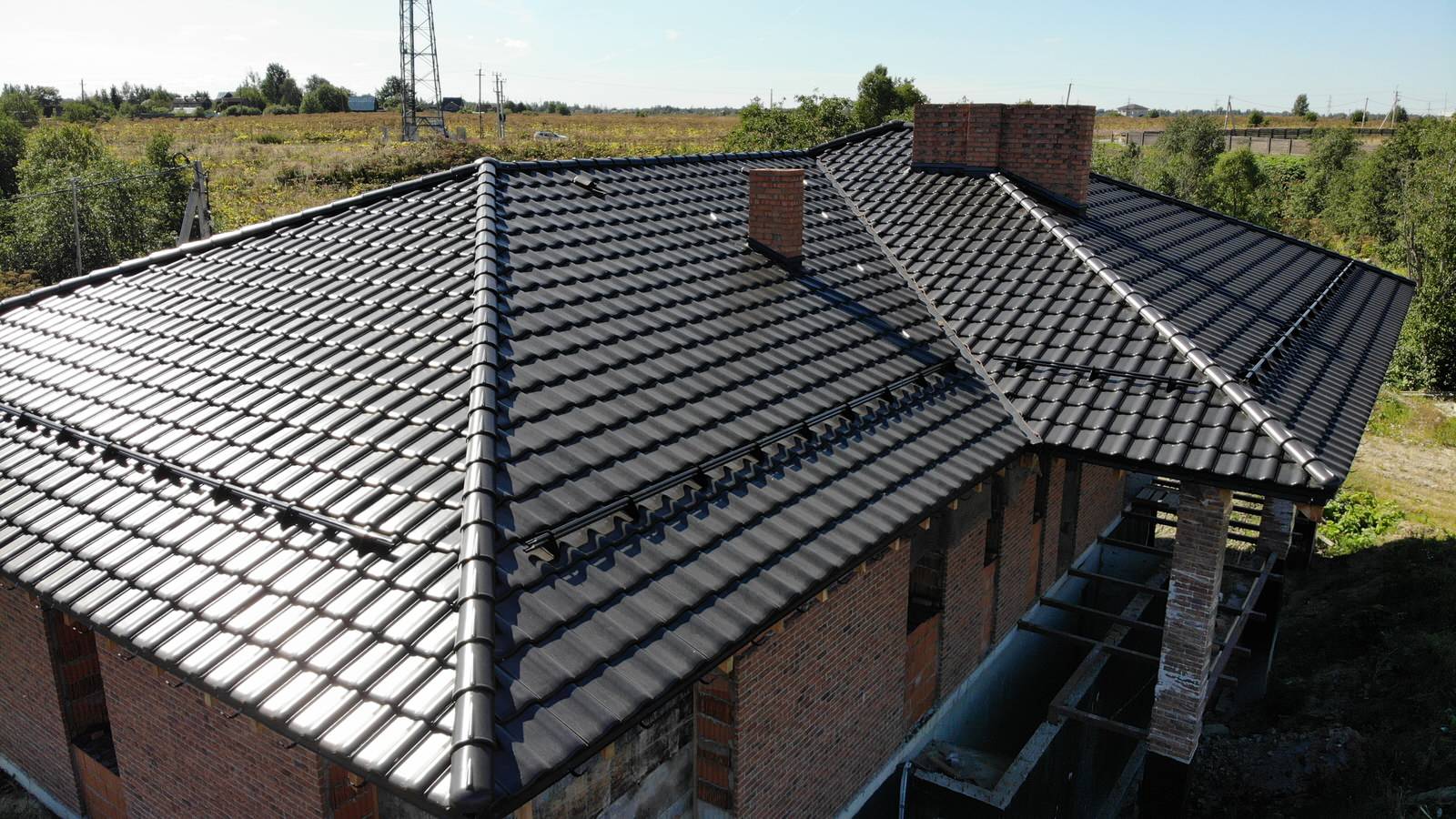 Монтаж керамической черепицы.