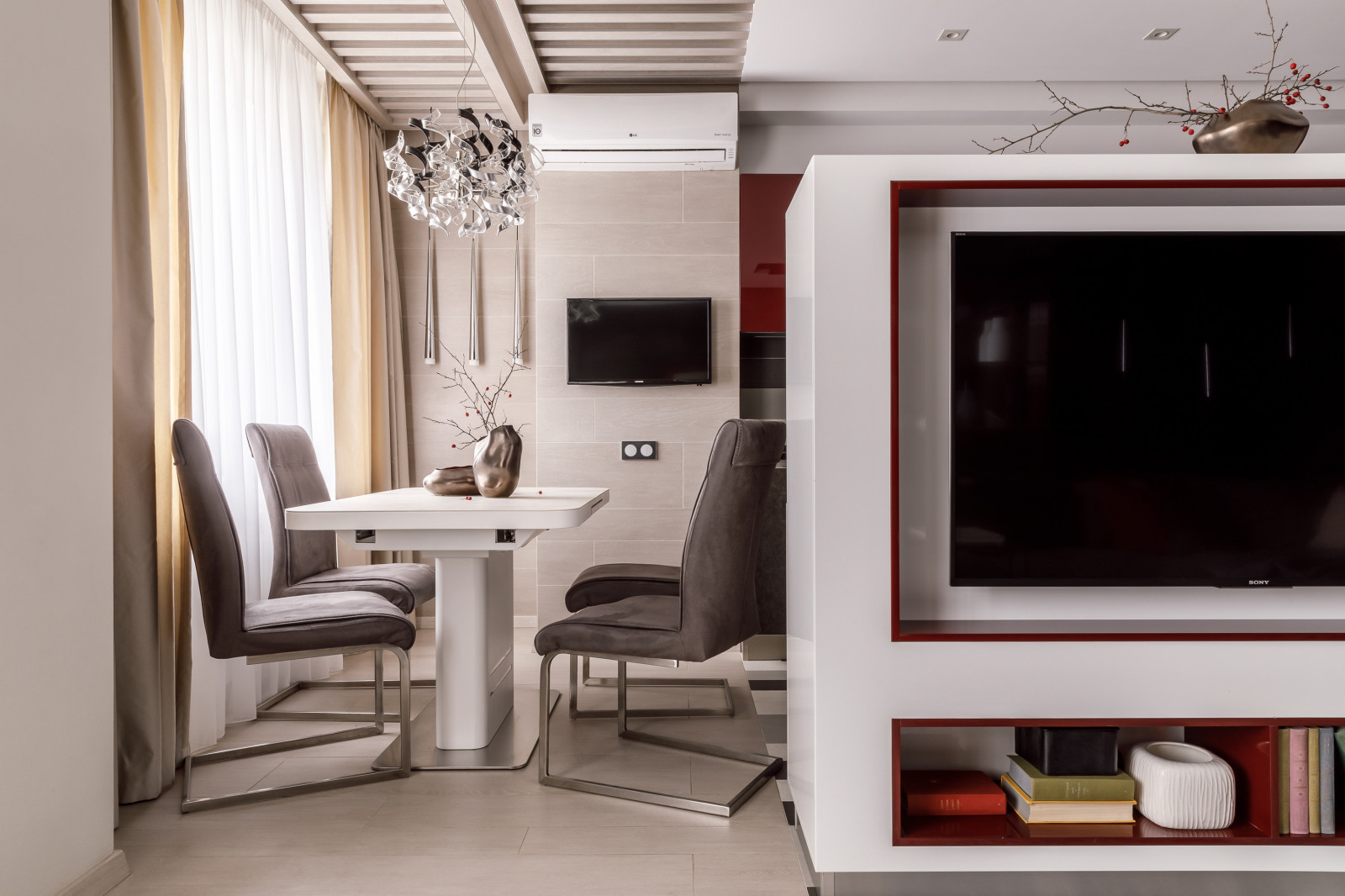 Лофт (фотографии кухни-гостиной)