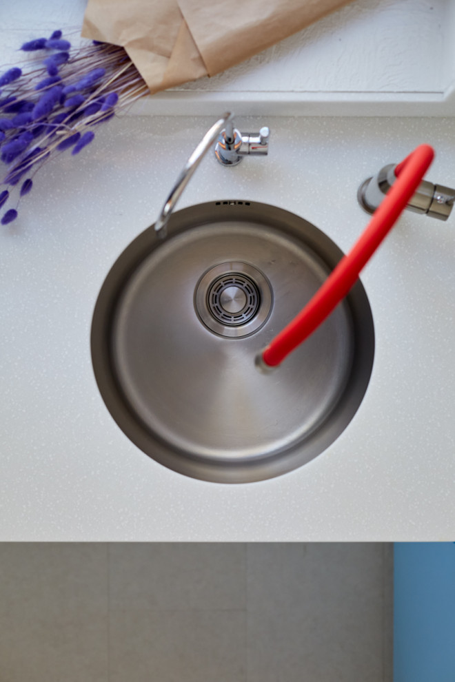 Дачный ответ с Konigin Insait White 60.