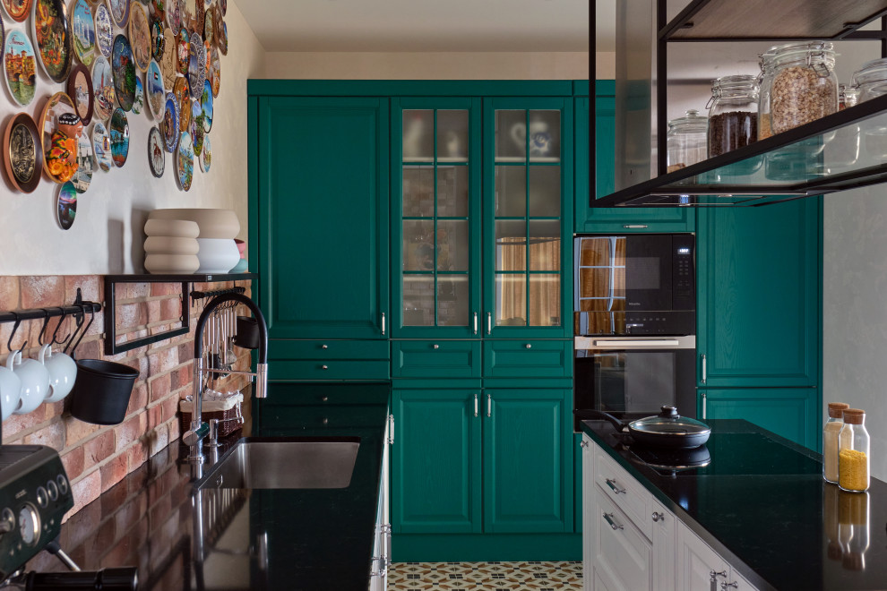 Яркий аутентичный интерьер