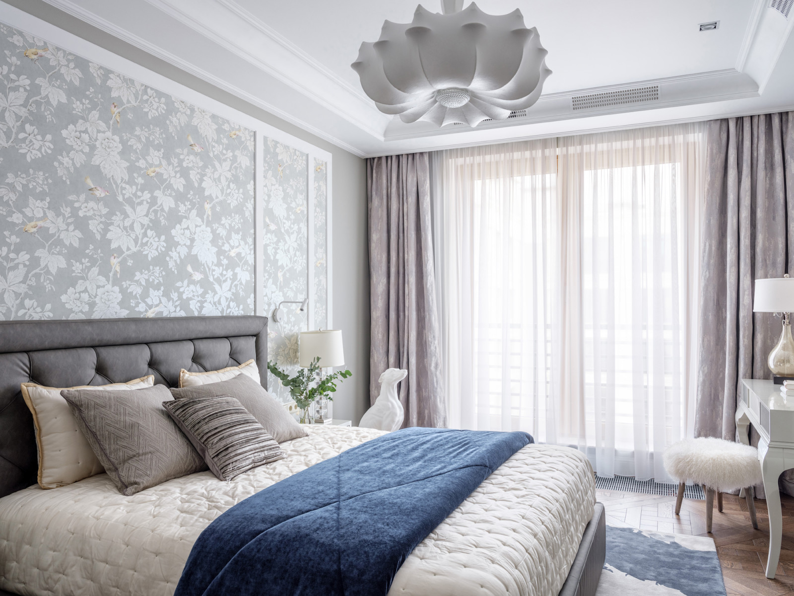 Трехкомнатная квартира в ЖК Крестовский de luxe - 129м²