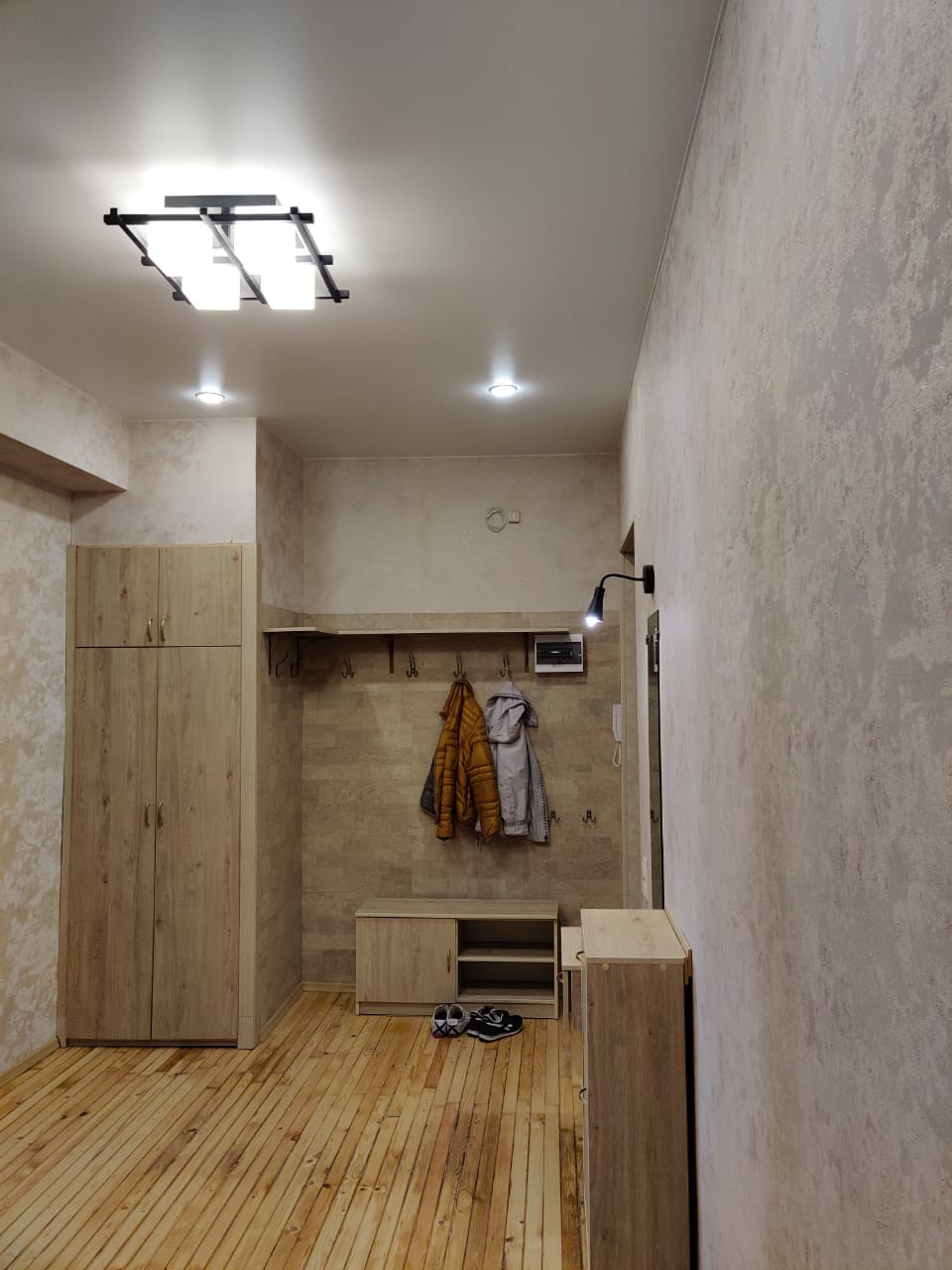 Фотографии квартиры ДО предпродажной подготовки