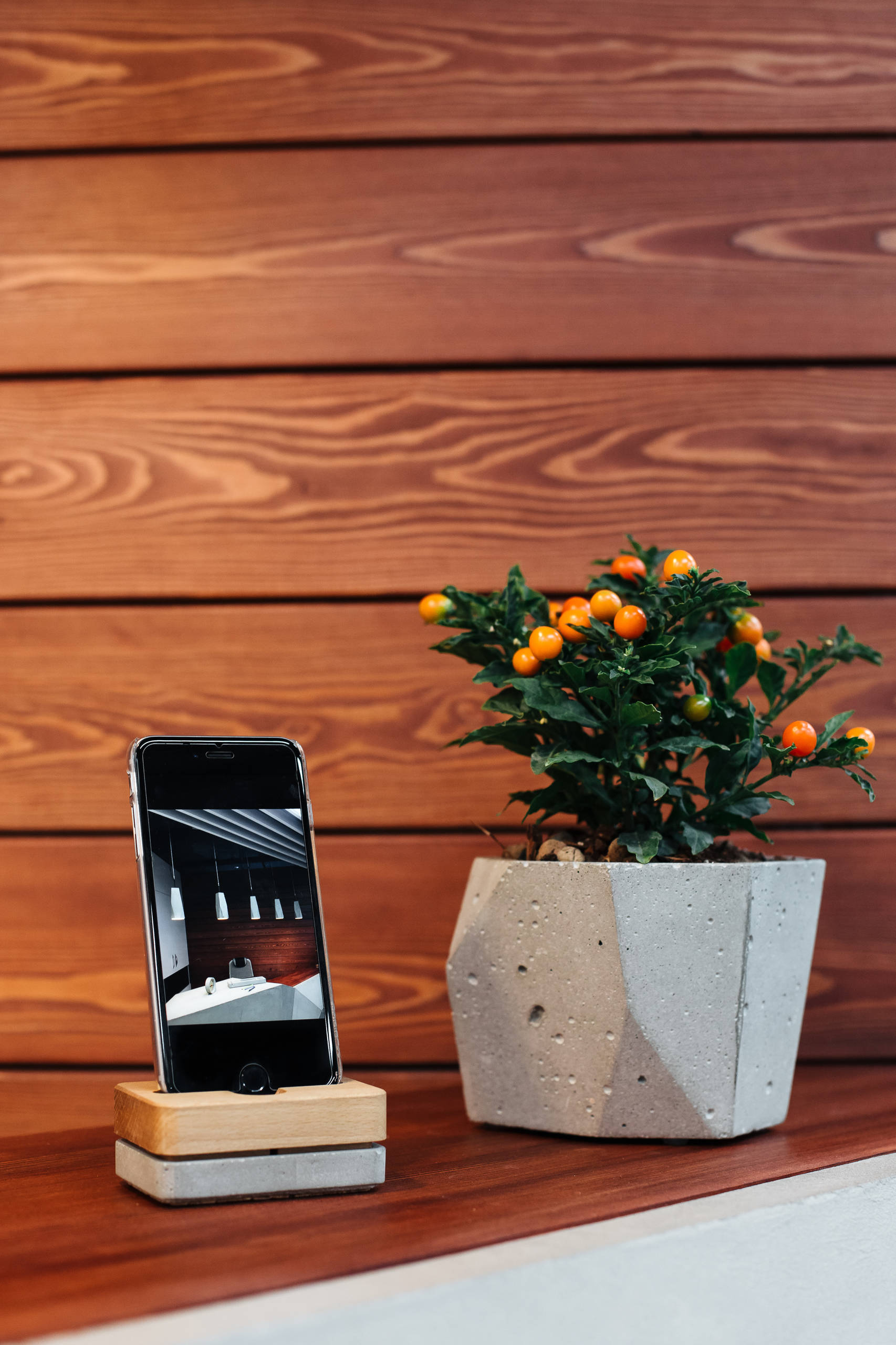 Портрет: Красота бетона в предметах от Garage Factory