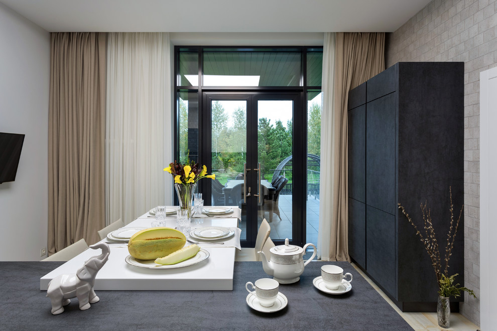 Загородный дом в посёлке Montevil - интерьеры