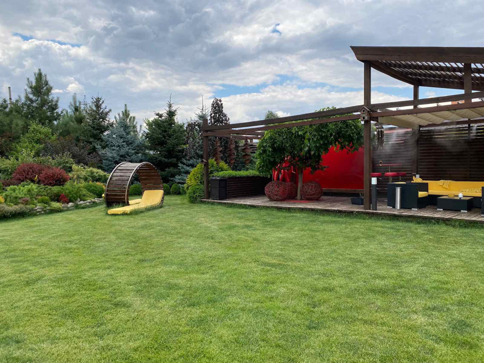 В гостях: Загадочный сад в Херсоне на 12 сотках