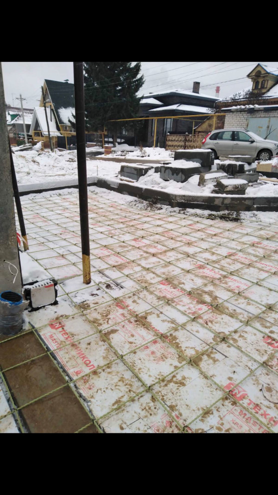 Обложка проекта: Участок на крутом склоне с видом на Волгу