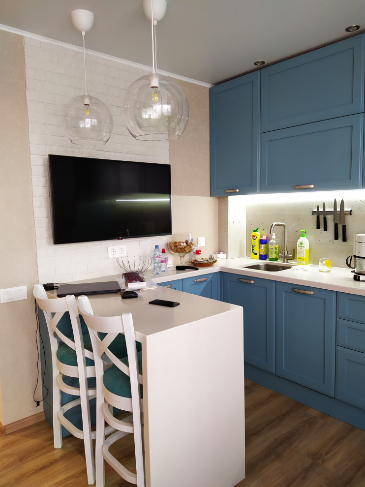 Квартира для семьи с двумя девочками.