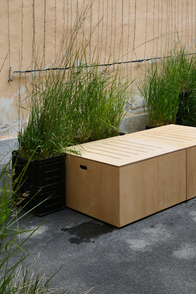 Беседка и модульные сидения из фанеры