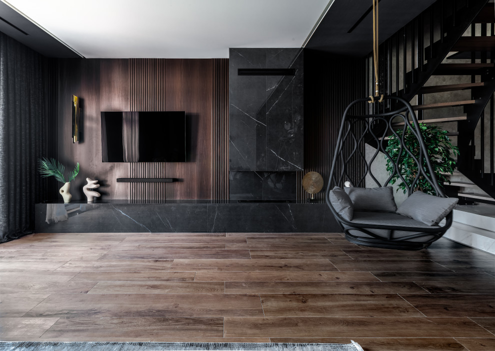 На берегу большой реки