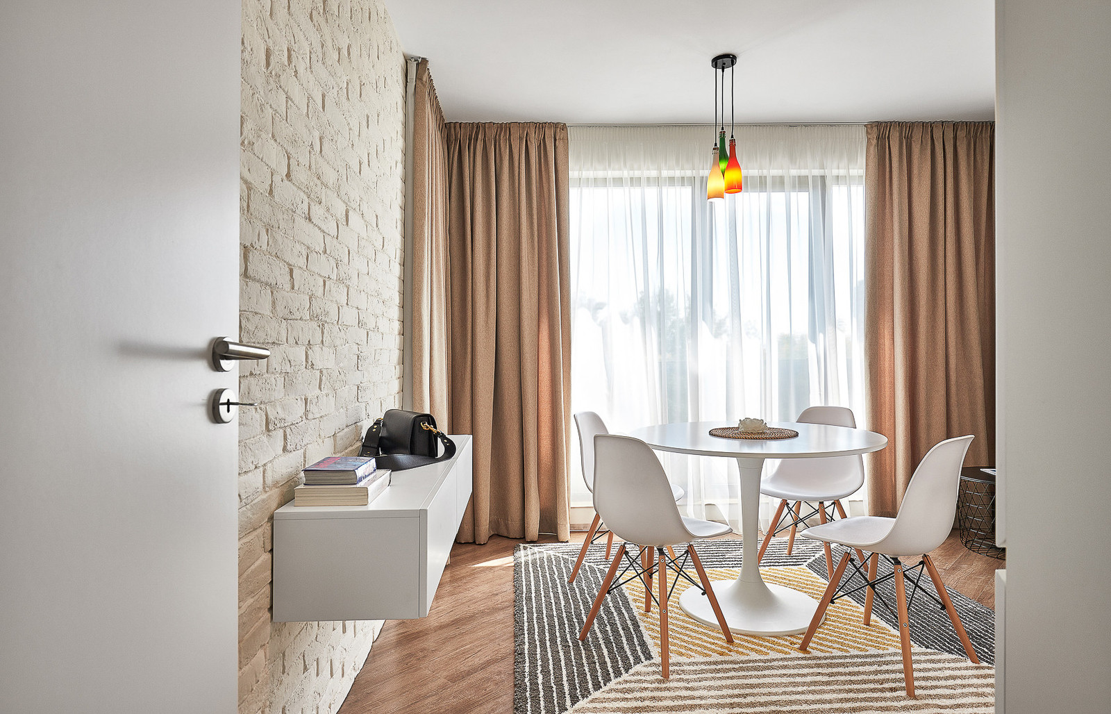 Обложка проекта: Two apartments