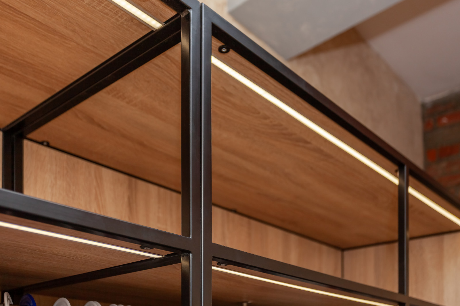 Металлические конструкции выкрашены порошковой краской