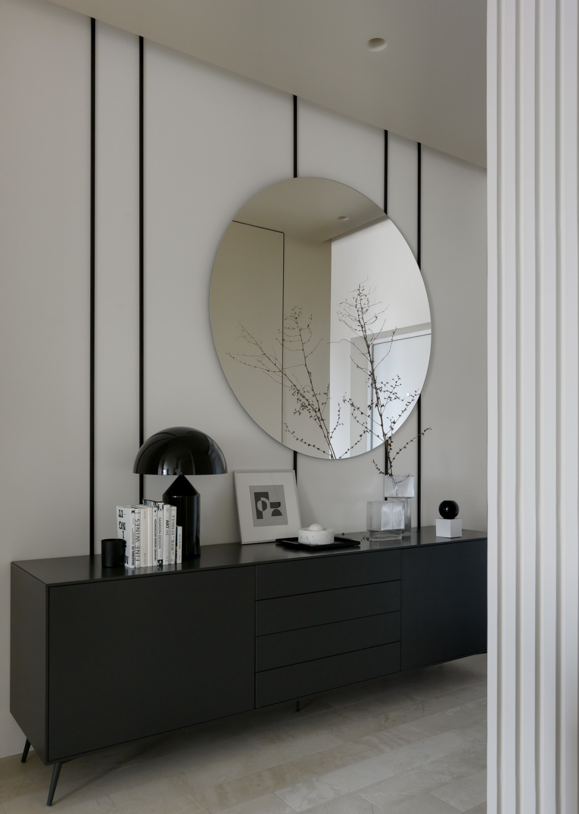 Houzz тур: Монохромная квартира для отдыха и вечеринок