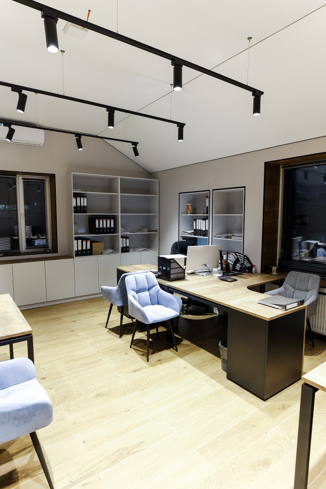 Дизайн офиса компании Калуга-Сити