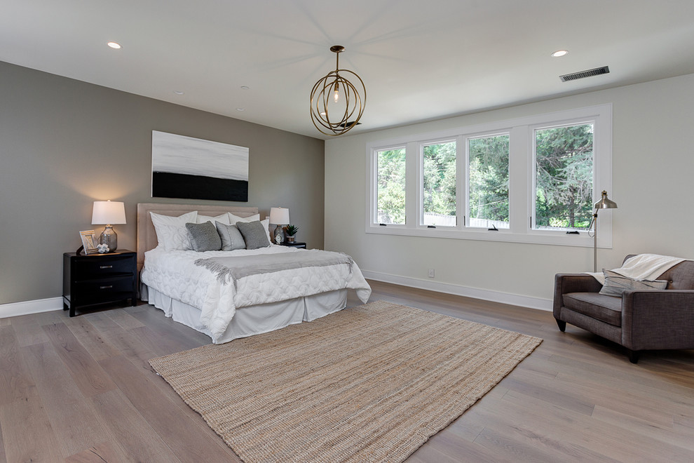 Дом в стиле Кейпкод в Ла Канада