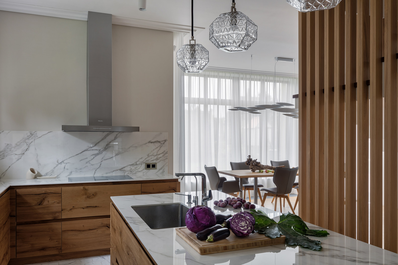 Houzz тур: Дом под Петербургом с потайной лестницей